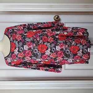 Kensie Ruffle Sleeve Floral Spring Blouse